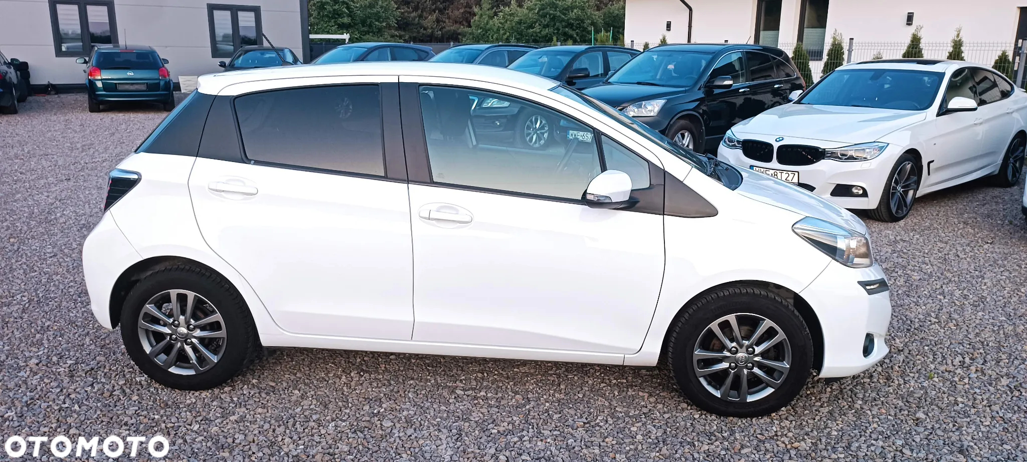 Toyota Yaris - 13