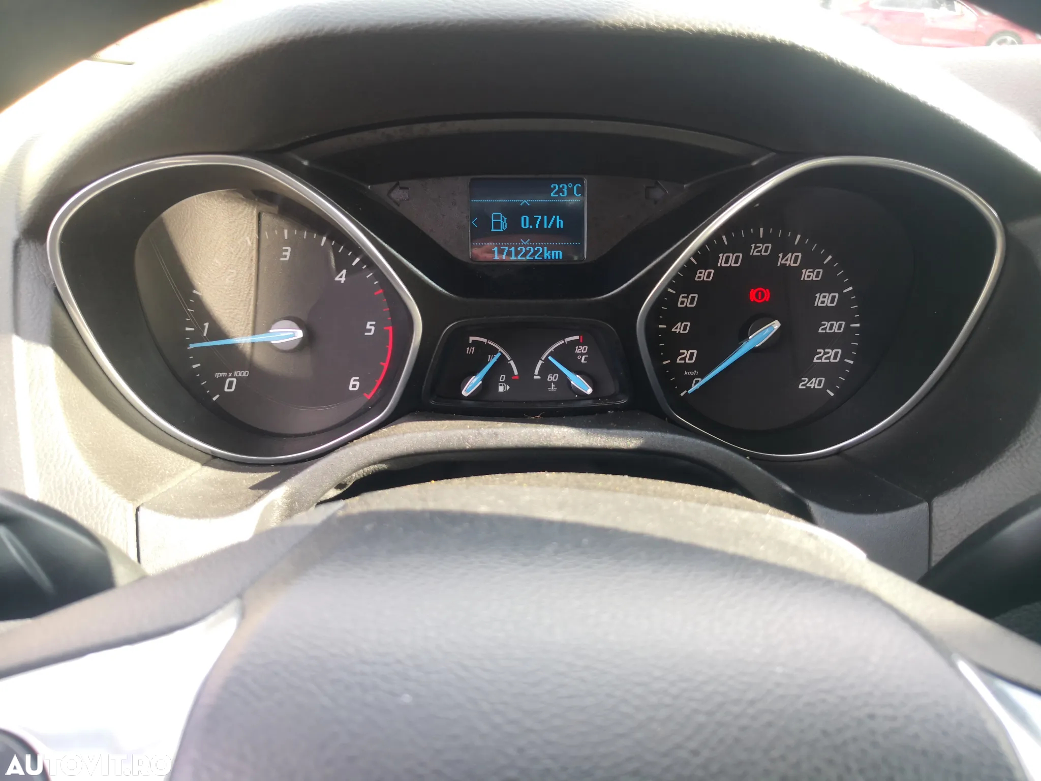 Ford Focus 1.6 TDCi DPF Start-Stopp-System Business - 11