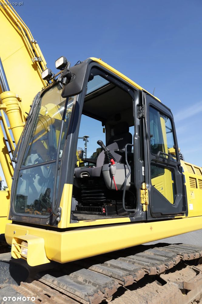Komatsu PC210LC-11 - 17
