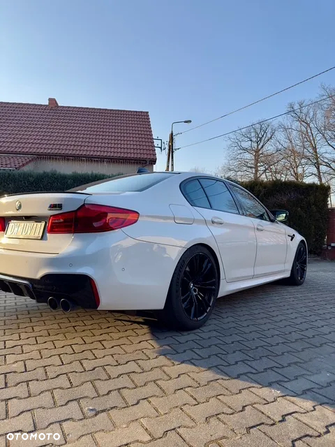 BMW M5 Competition - 4