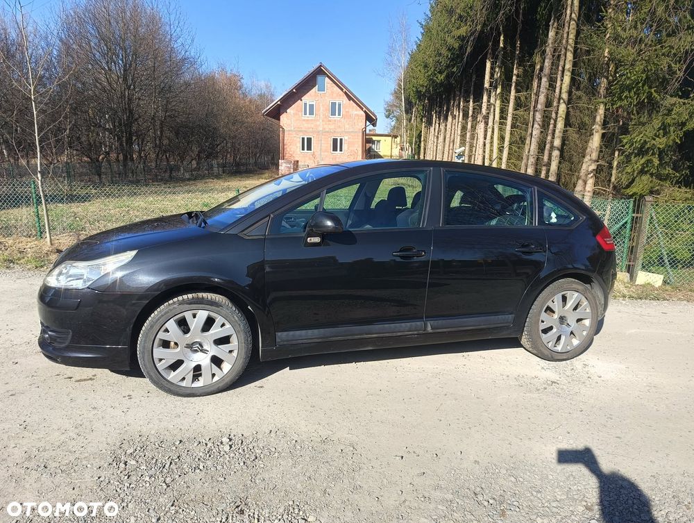Citroën C4 1.6 16V SX - 1