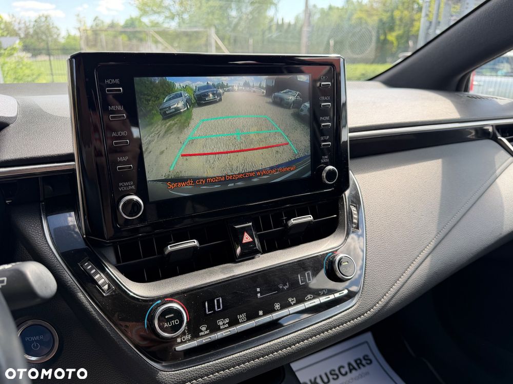 Toyota Corolla 1.8 Hybrid Comfort - 26