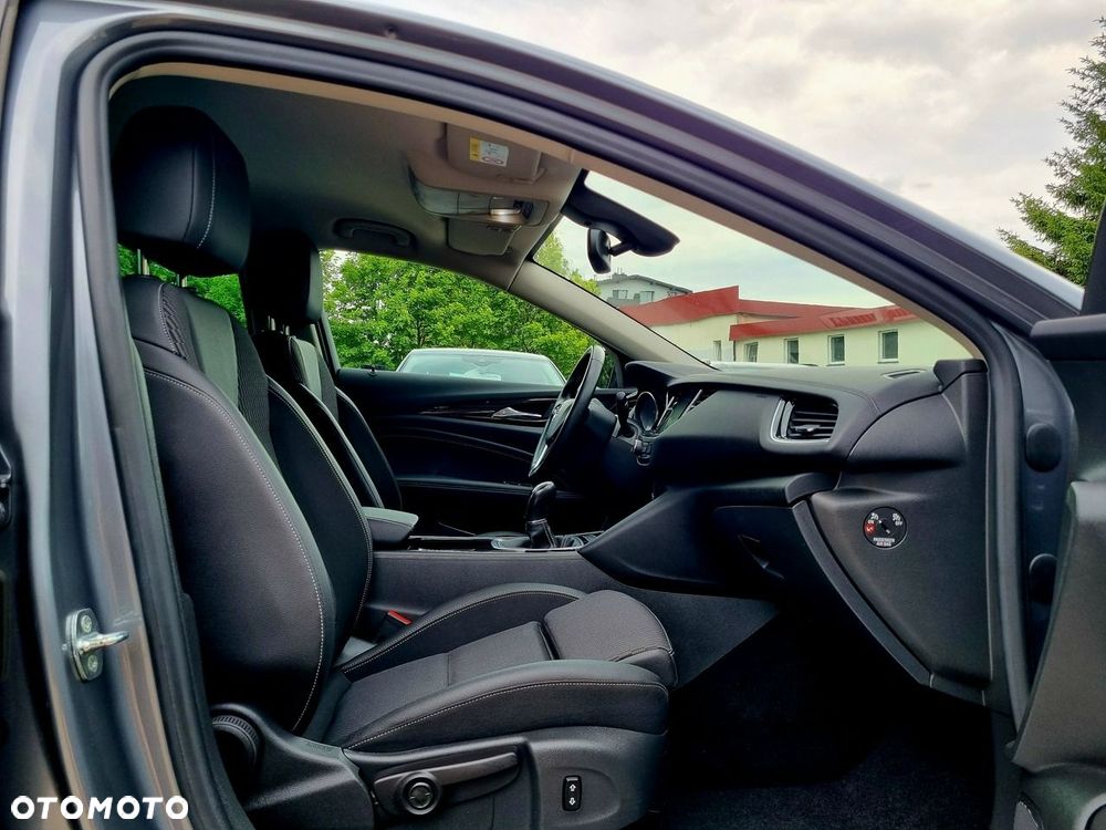 Opel Insignia 1.5 T Innovation S&S - 11