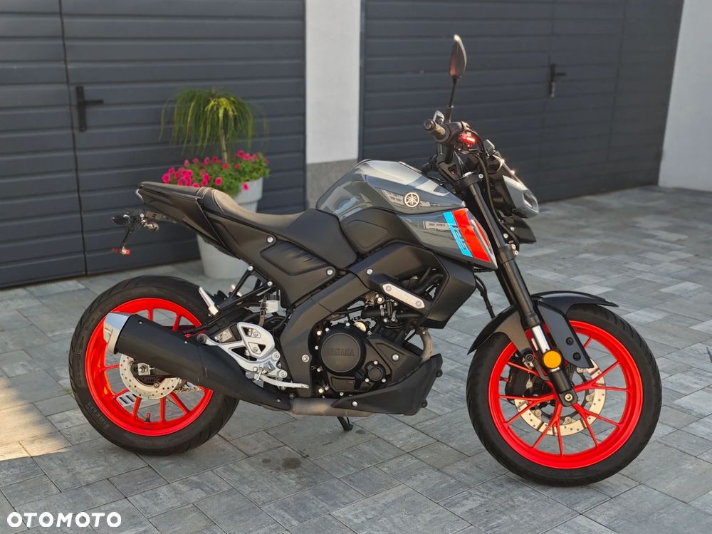Yamaha MT - 3
