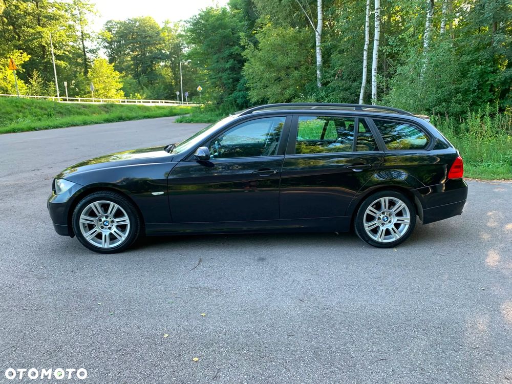 BMW Seria 3 318i - 2