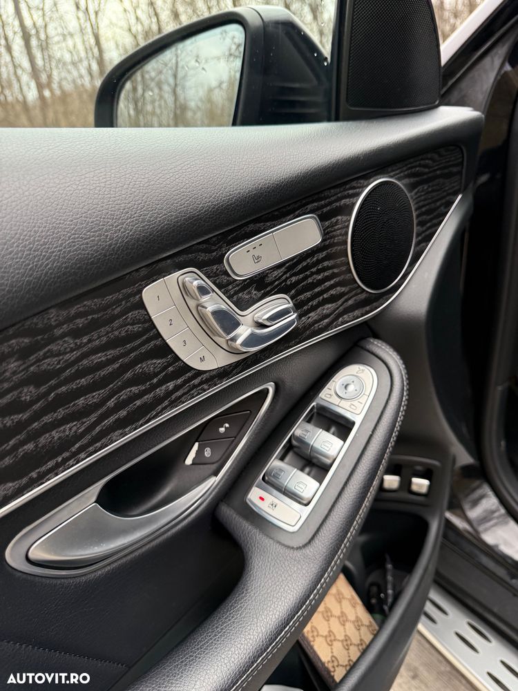 Mercedes-Benz GLC Coupe 250 d 4Matic 9G-TRONIC AMG Line - 21