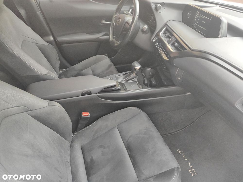 Lexus UX 200 Optimum 2WD - 20
