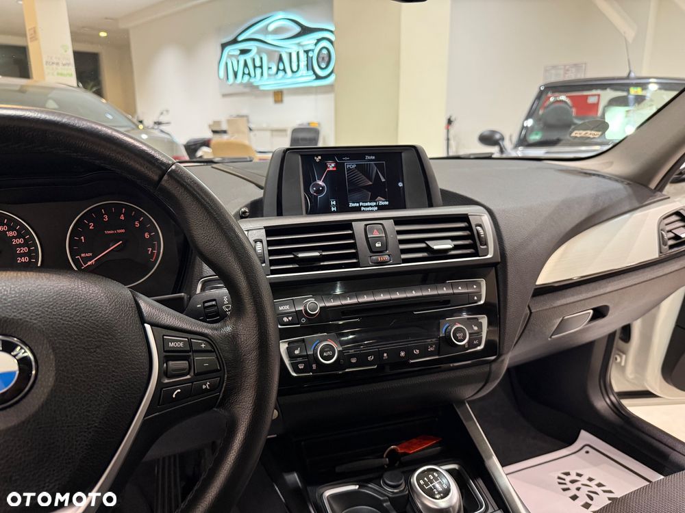 BMW Seria 1 118i Urban Line - 25