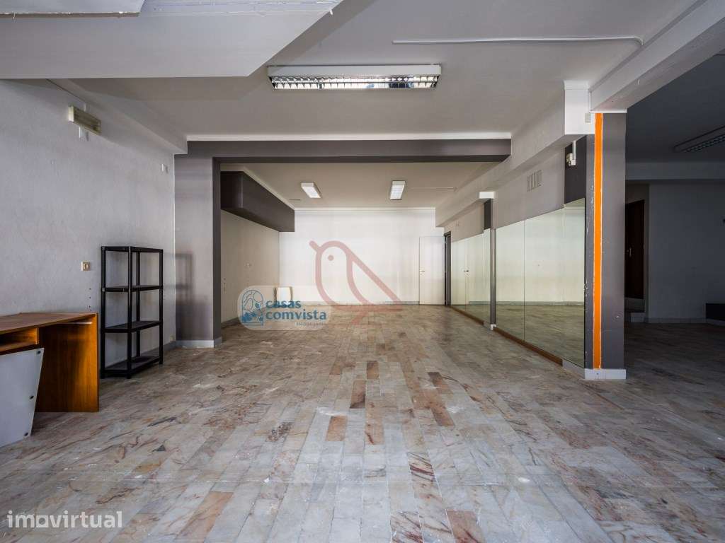 Excelente Oportunidade de Investimento: Loja com Rentabilidade de 5... - Grande imagem: 4/11