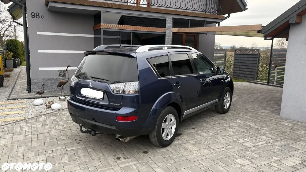 Mitsubishi Outlander 2.4 2WD Plus - 6