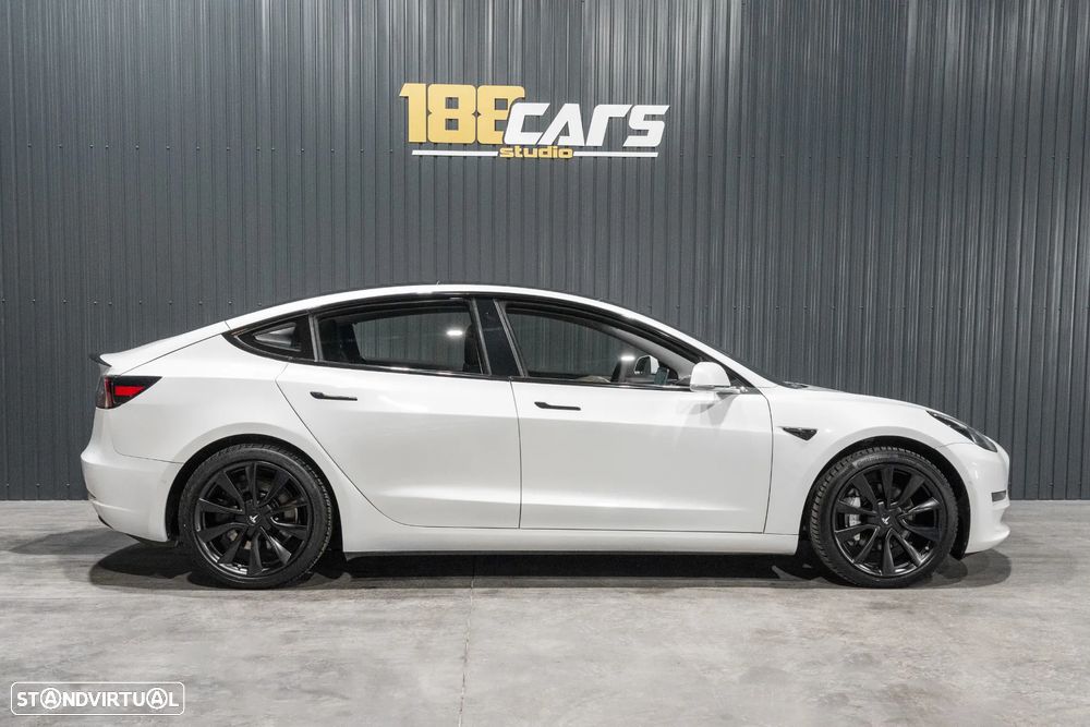 Tesla Model 3 Long Range AWD Dual Motor - 40