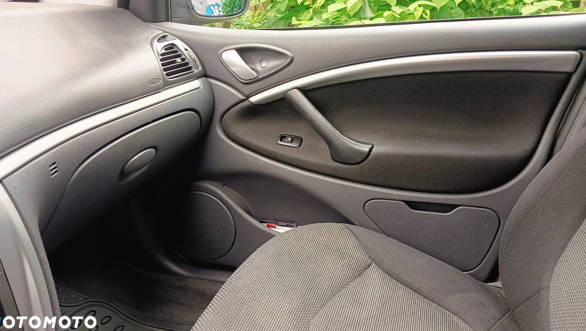 Citroën C5 2.0 HDi Exclusive - 29