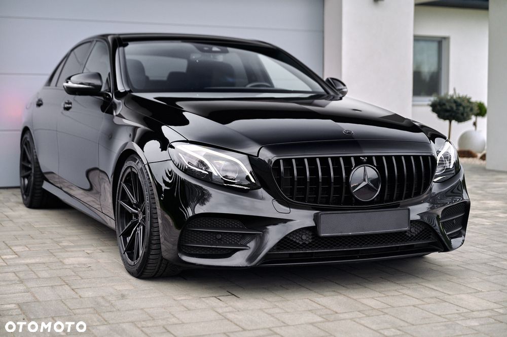 Mercedes-Benz Klasa E 220 d 4-Matic AMG - 17