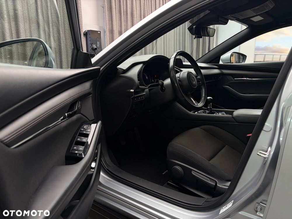 Mazda 3 2.0 mHEV Kanjo - 26