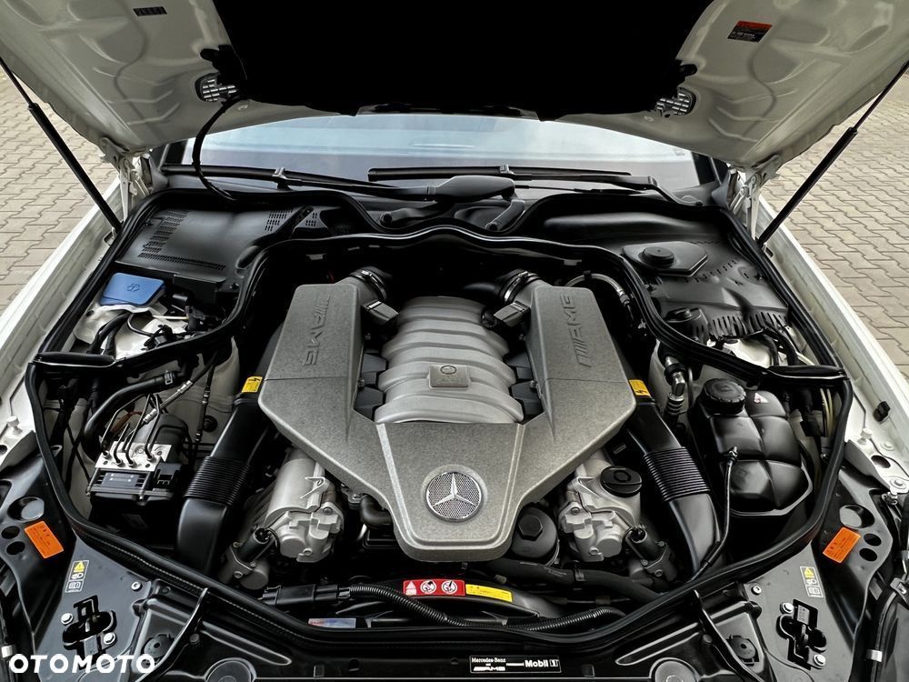 Mercedes-Benz CLS 63 AMG - 23
