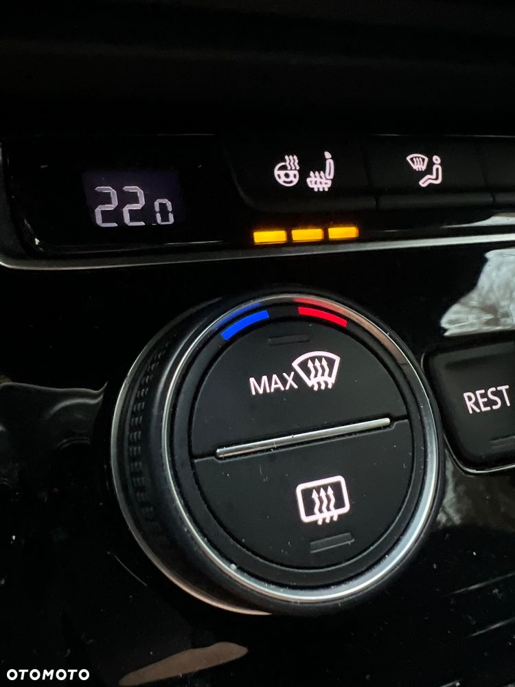 Volkswagen Touran 2.0 TDI BMT United DSG - 32