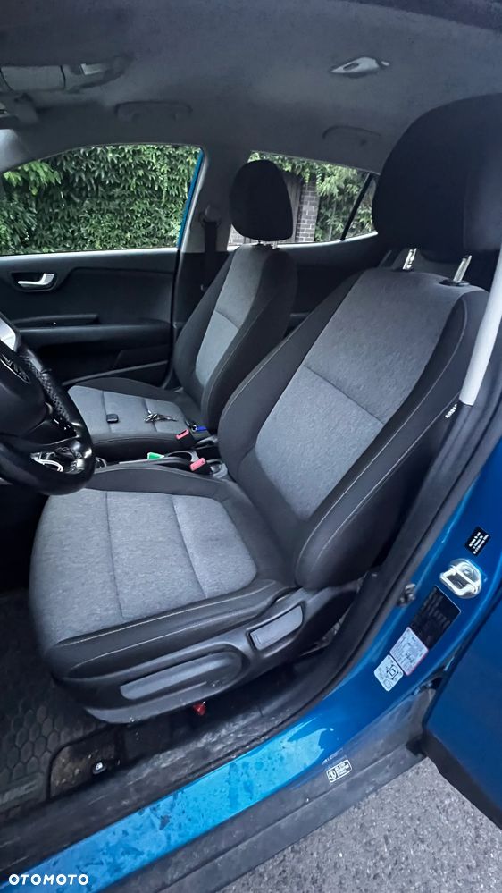 Kia Stonic 1.4 M - 12