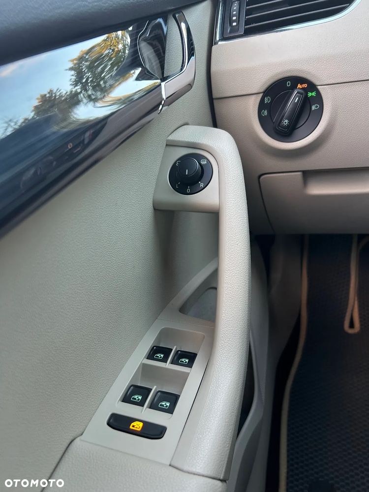 Skoda Octavia 1.4 TSI Style DSG - 7