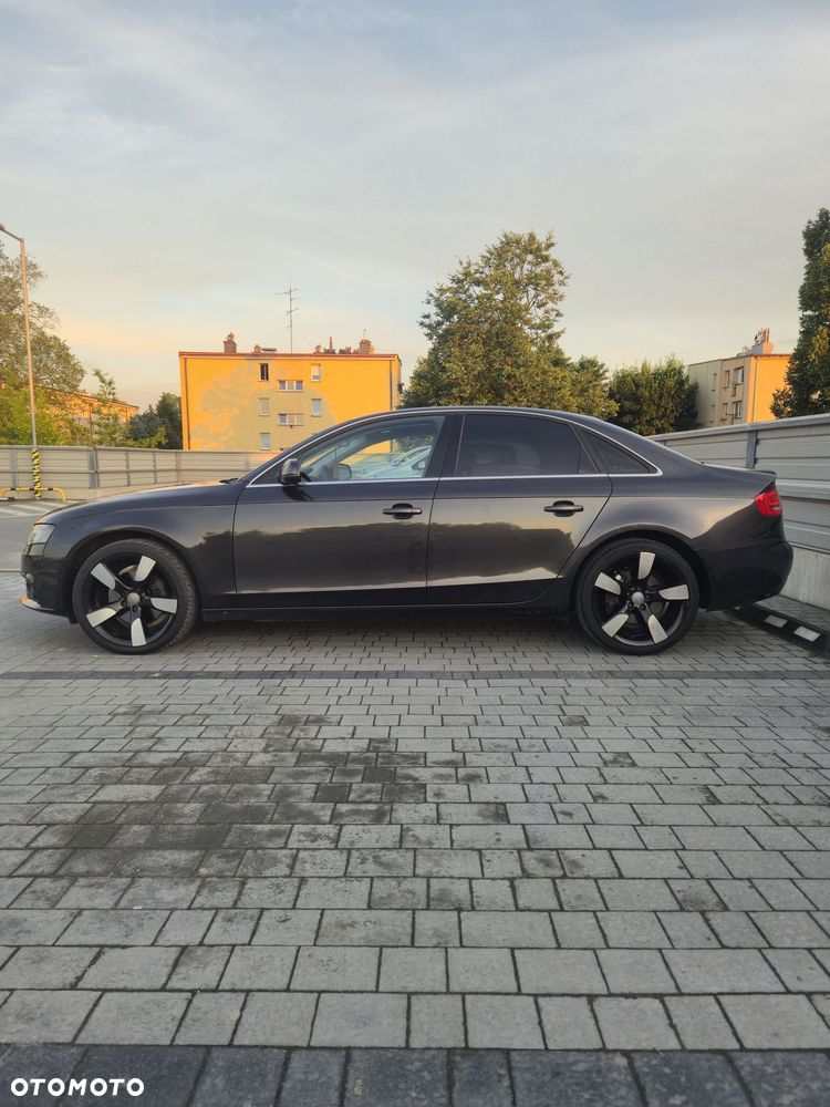 Audi A4 Limousine 2.0 TDI Limited Edition - 2