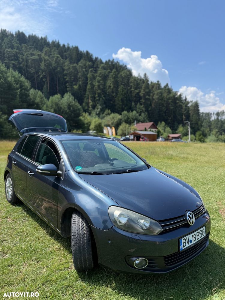 Volkswagen Golf - 2