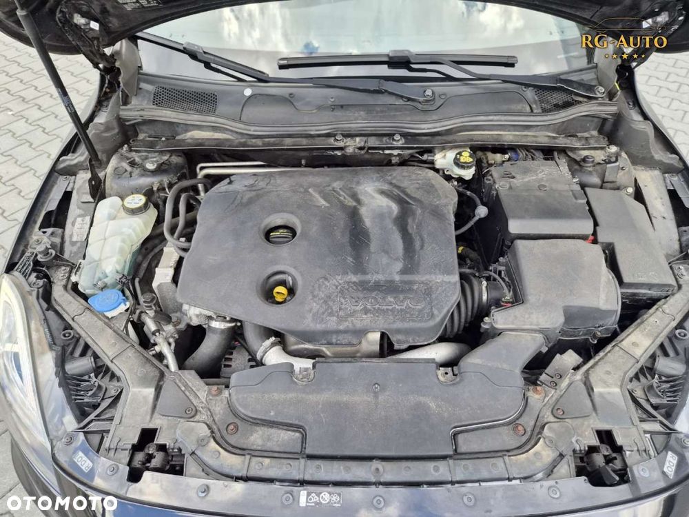 Volvo V40 - 26