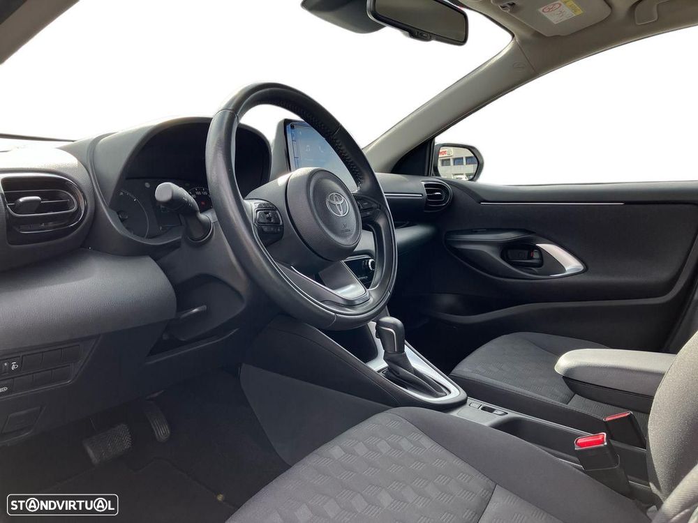 Toyota Yaris 1.5 HDF Comfort Plus - 12
