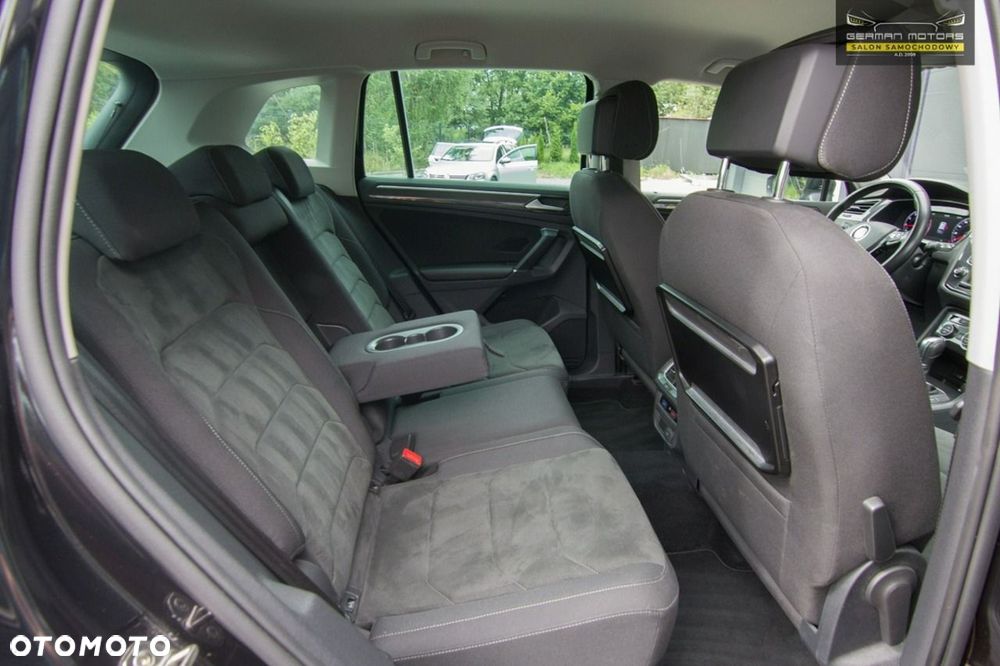 Volkswagen Tiguan - 31
