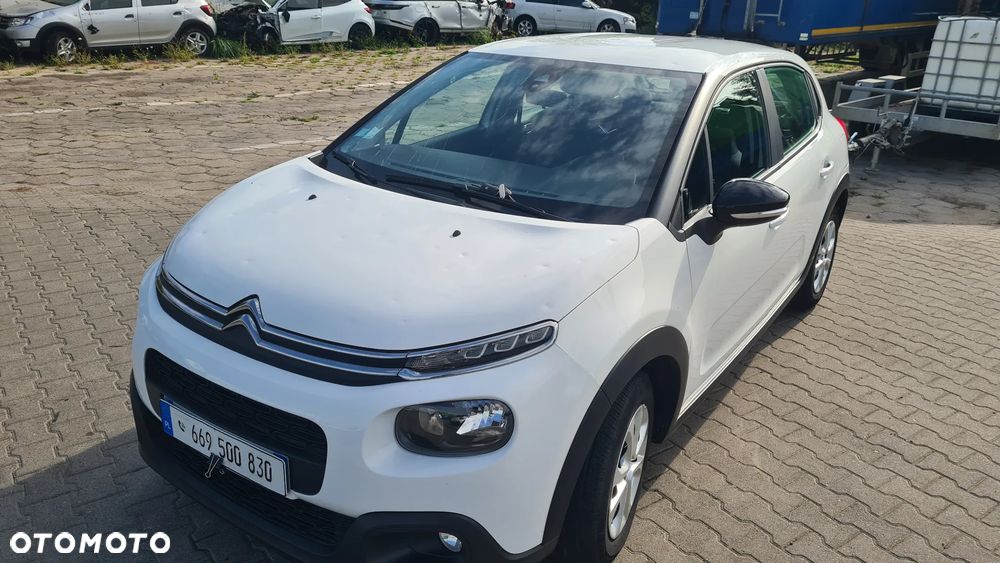 Citroën C3 Pure Tech 68 LIVE - 1