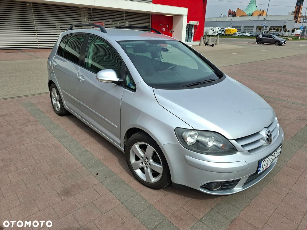 Volkswagen Golf Plus 2.0 TDI Comfortline - 1