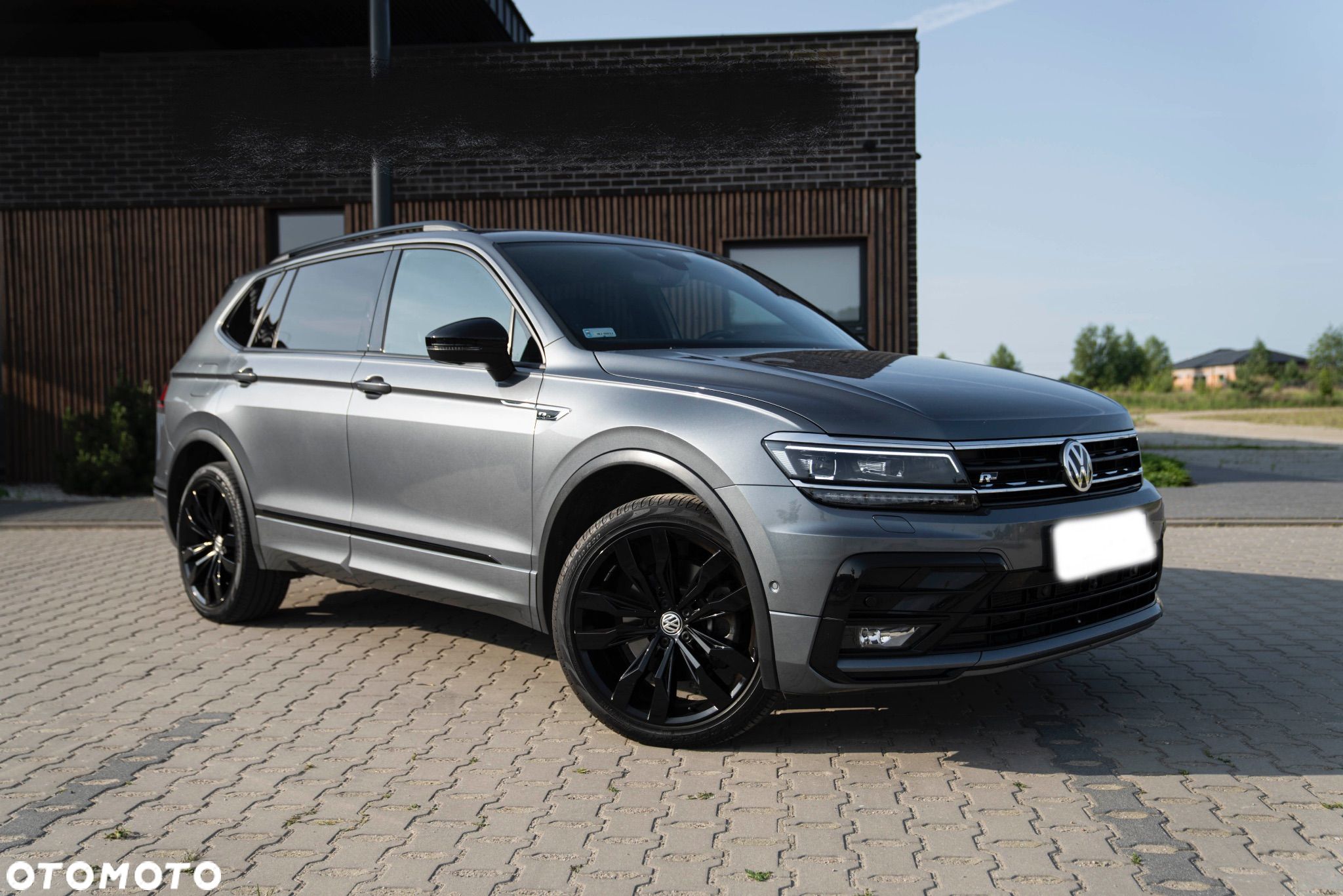 Volkswagen Tiguan Allspace 2.0 TDI 4Mot SCR Highline DSG 7os - 1