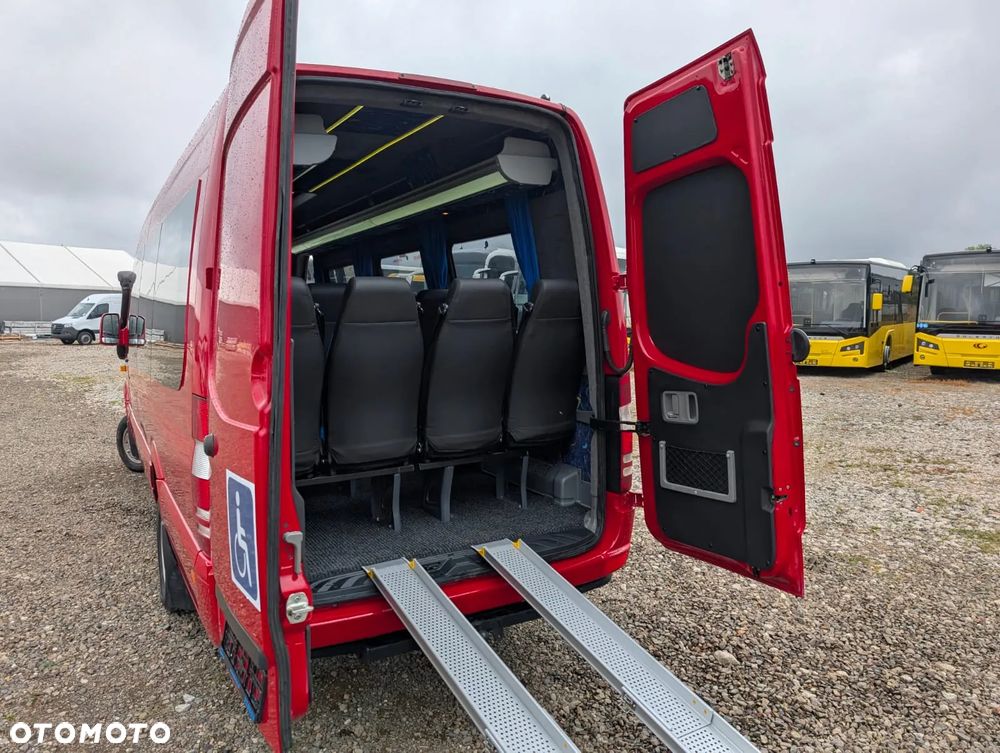 Mercedes-Benz Sprinter 519 - 7