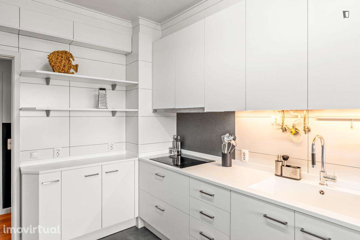 Quarto - localizado em Oeiras Lisbon - Grande imagem: 2/31