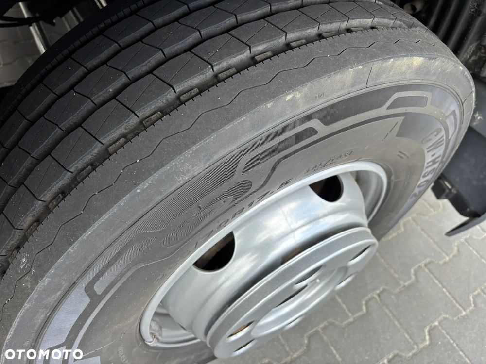 MAN TGL 12.250 Kontener Dł 7,25 m 18 Palet Kabina Sypialna - 28