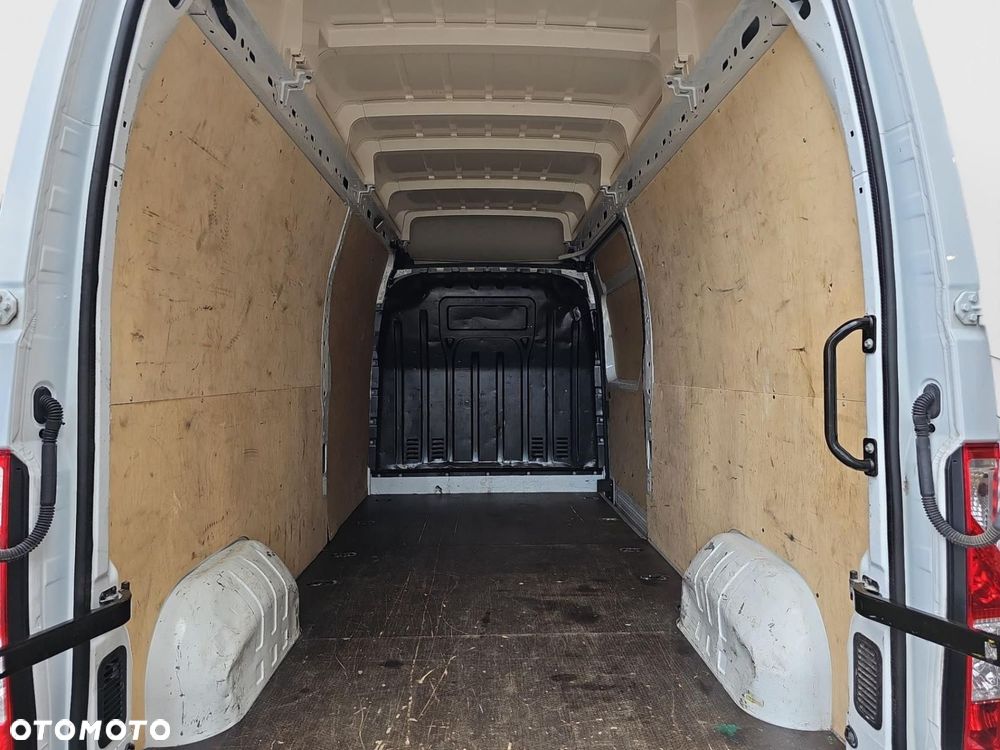 Renault Master - 13