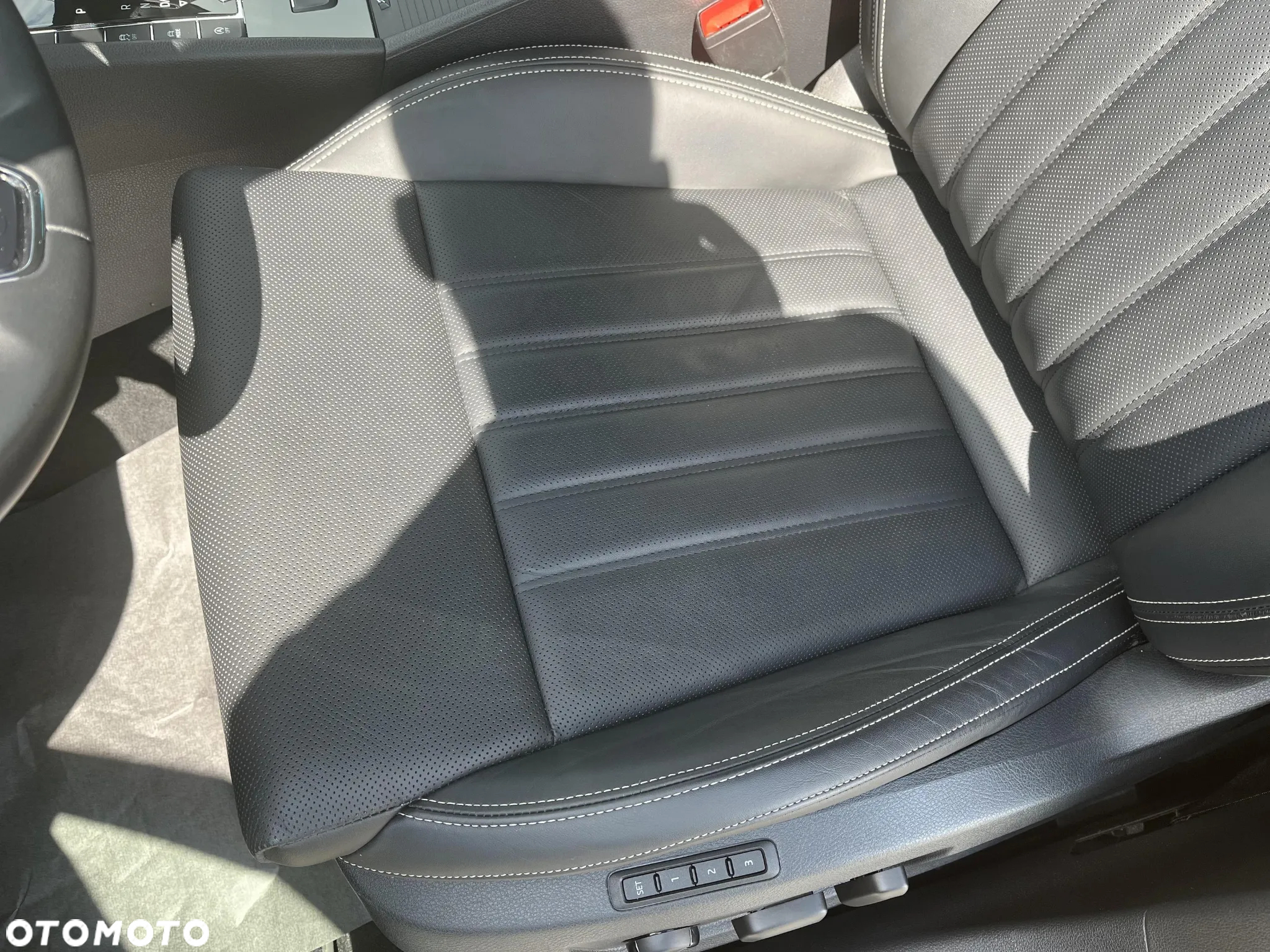 Skoda Superb 2.0 TSI 4x4 L&K DSG - 13