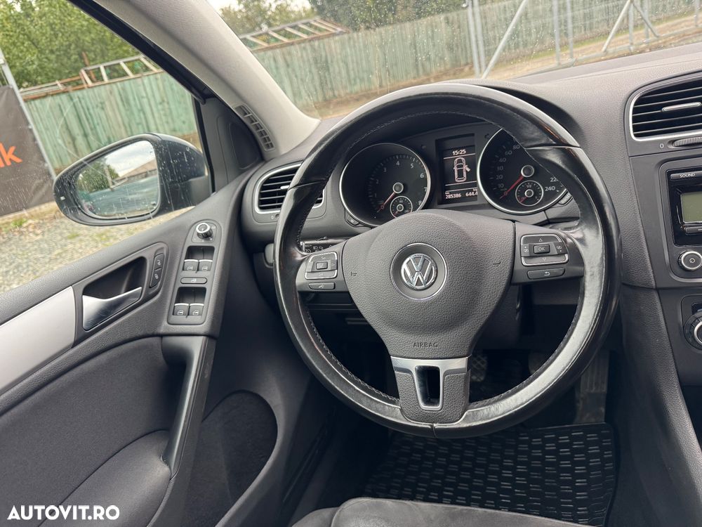 Volkswagen Golf 1.4 TSI Highline - 18