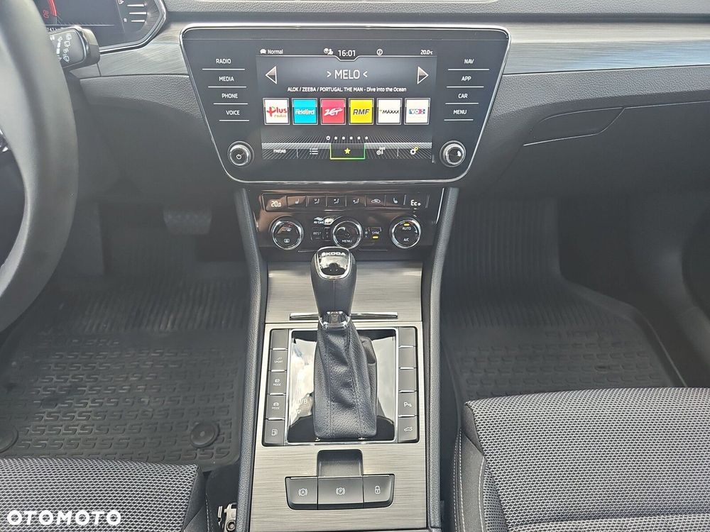 Skoda Superb - 16