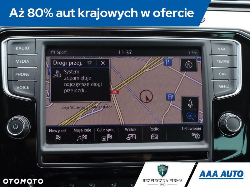 Volkswagen Passat Variant - 22