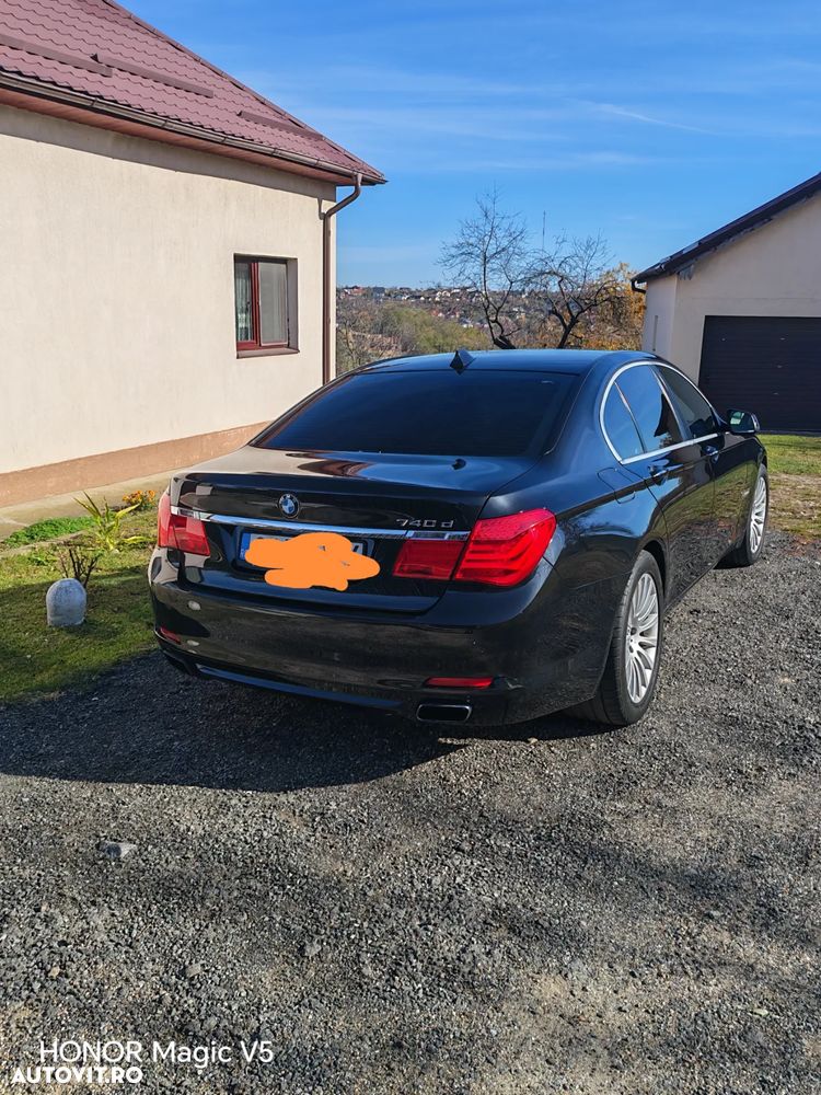 BMW Seria 7 740d xDrive Aut. - 3