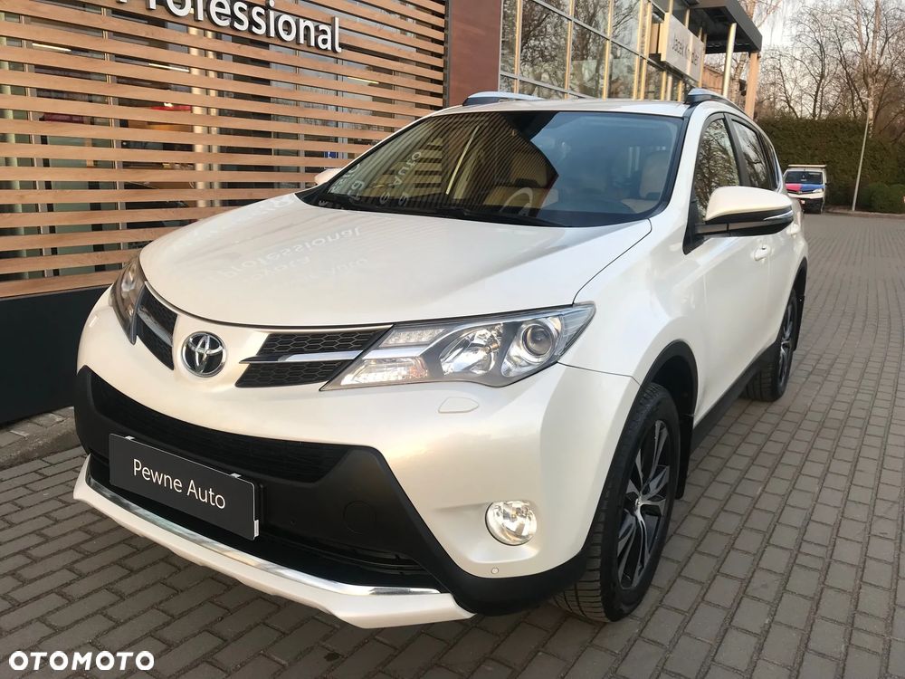 Toyota RAV4 2.0 D-4D Premium - 1