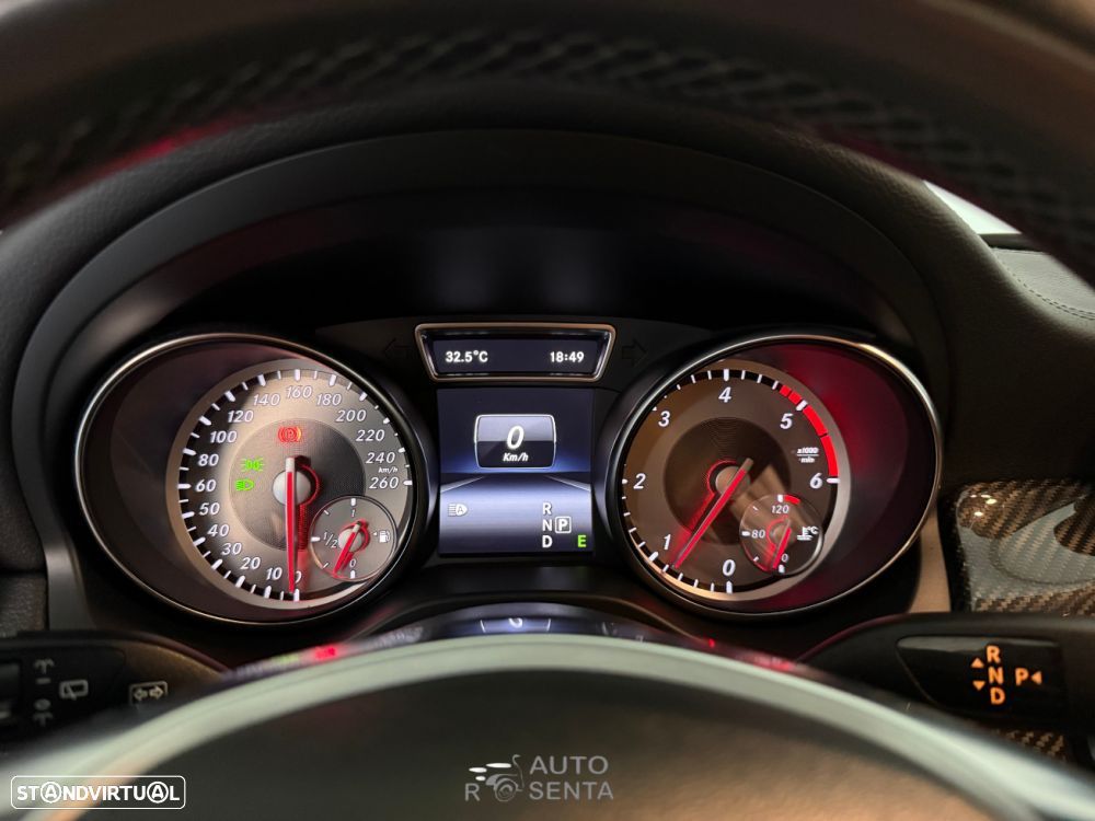 Mercedes-Benz GLA 220 CDi AMG Line 4-Matic - 15