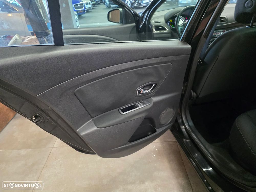 Renault Mégane Sport Tourer ENERGY dCi 110 Start & Stopp LIMITED - 20