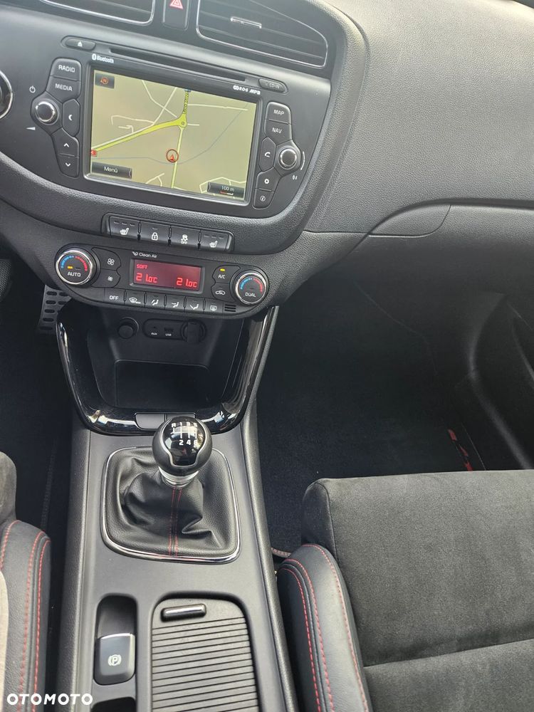 Kia Ceed Cee'd 1.6 T-GDI GT - 30