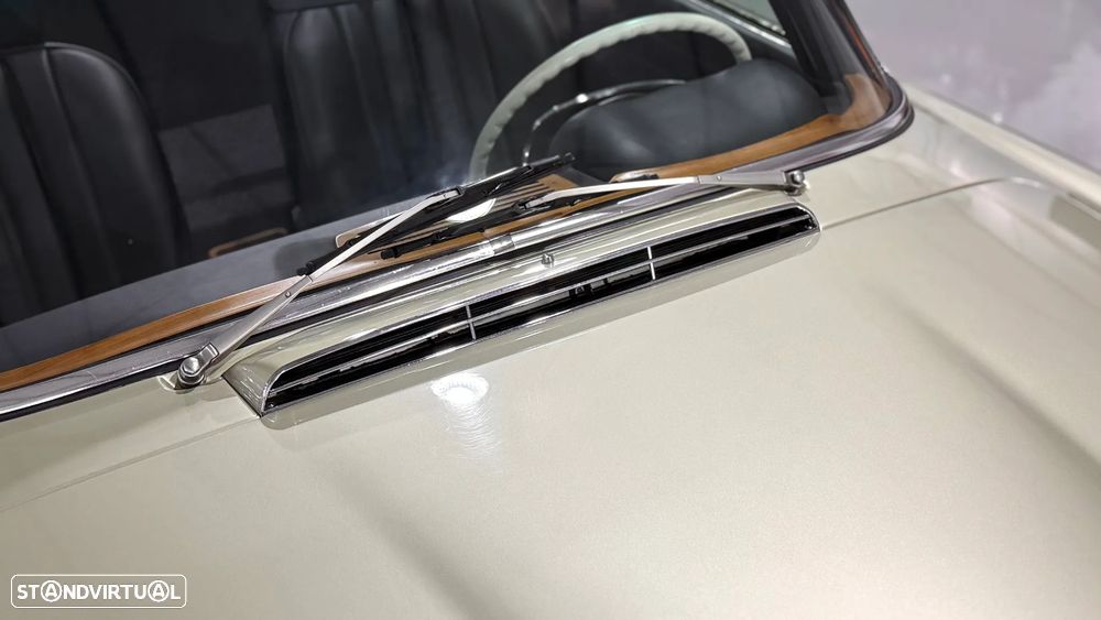 Mercedes-Benz SL 280 - 13