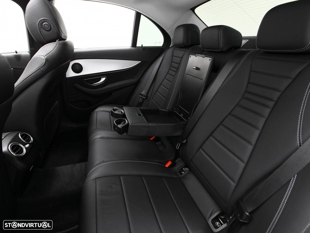 Mercedes-Benz E 300 de Avantgarde 4Matic - 10