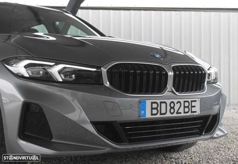BMW 330 e Corporate Edition Auto - 36