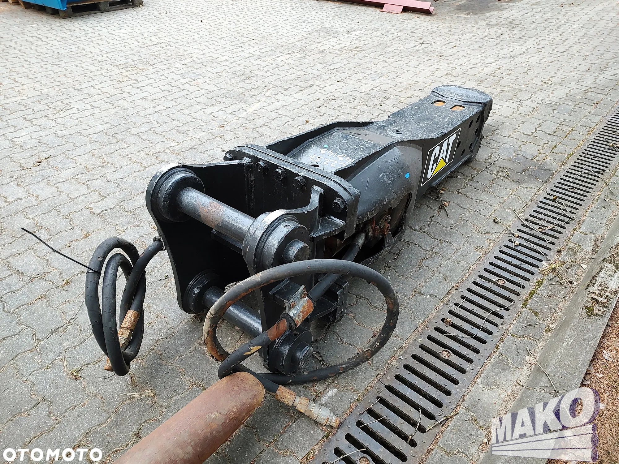 Młot hydrauliczny CAT H115 S 1180kg do koparki - 3