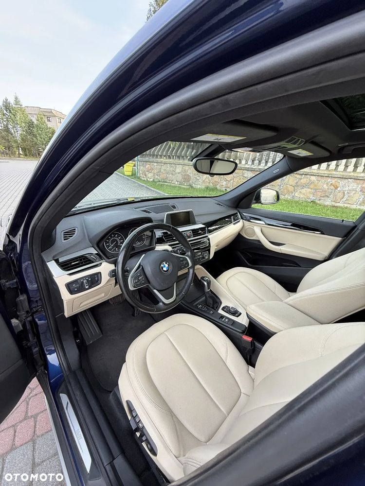 BMW X1 xDrive28i - 4