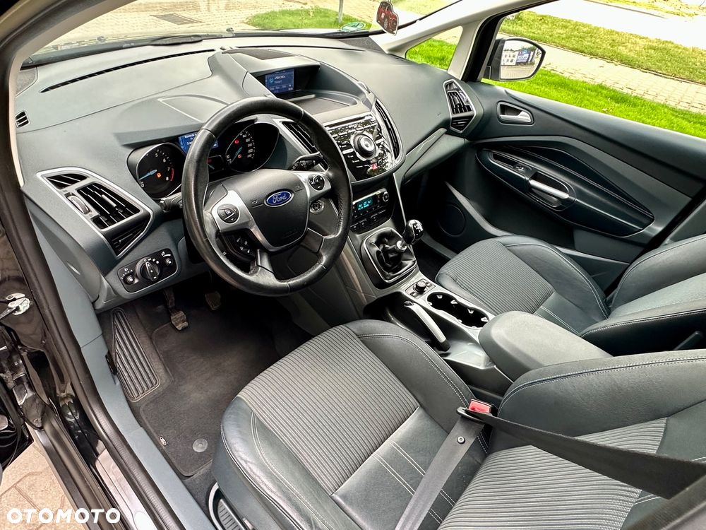 Ford Grand C-MAX 1.6 EcoBoost Start-Stop-System Titanium - 32