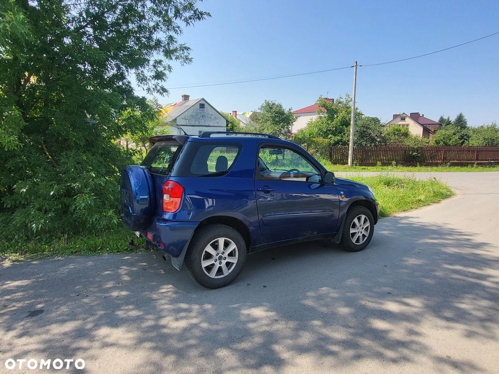 Toyota RAV4 - 4
